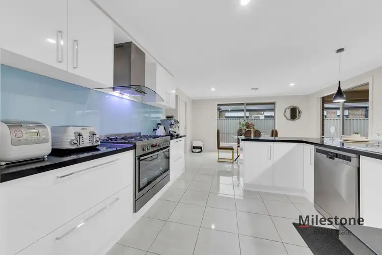 Sixth view of Homely house listing, 40 Stark Circuit, Cranbourne East VIC 3977