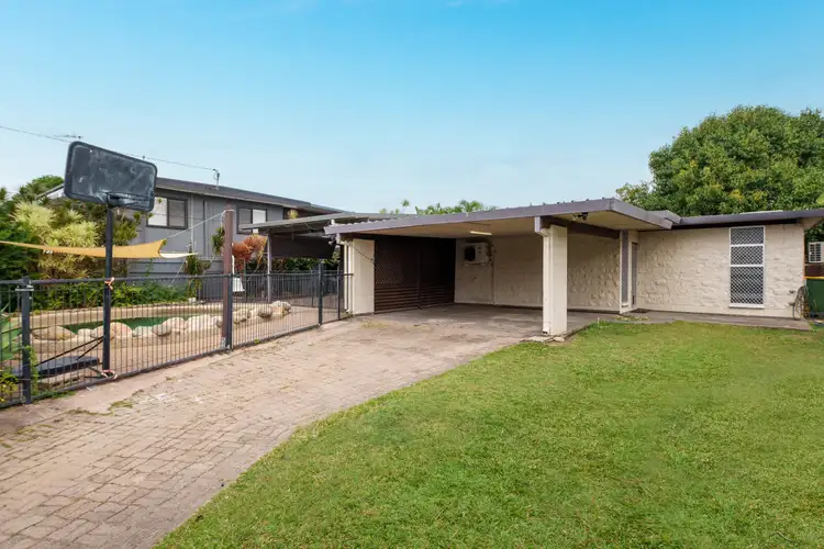 11 Wooral Street, Cranbrook QLD 4814