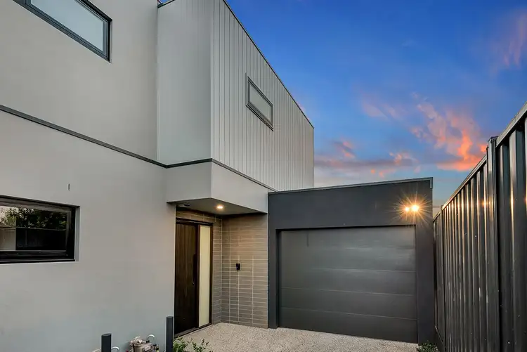 3/6 Horton Street, Reservoir VIC 3073