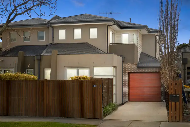 28 Monmouth Street, Newport VIC 3015