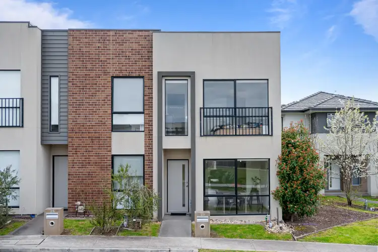 27 Regatta Drive, Craigieburn VIC 3064