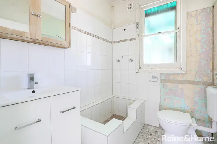 Fifth view of Homely house listing, 1 Massey Street, Berkeley NSW 2506