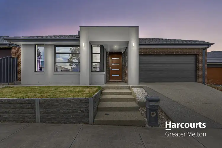 4 Hartland Rise, Cobblebank VIC 3338