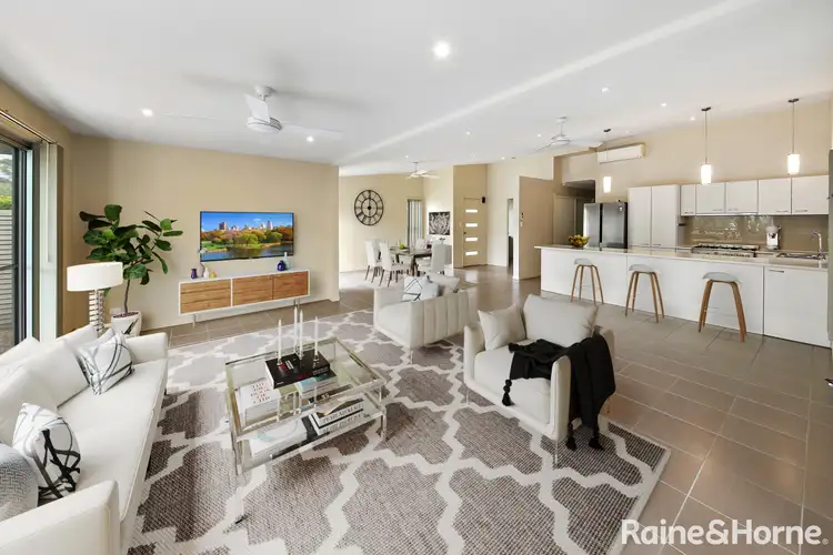 11 Prospect Place, Cooroy QLD 4563