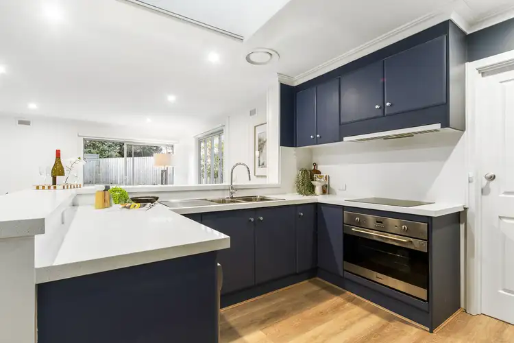 Fifth view of Homely house listing, 3 Burgess Court, Frankston VIC 3199