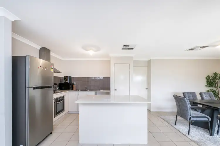 Fourth view of Homely house listing, 8 Solstice Bend, Wellard WA 6170