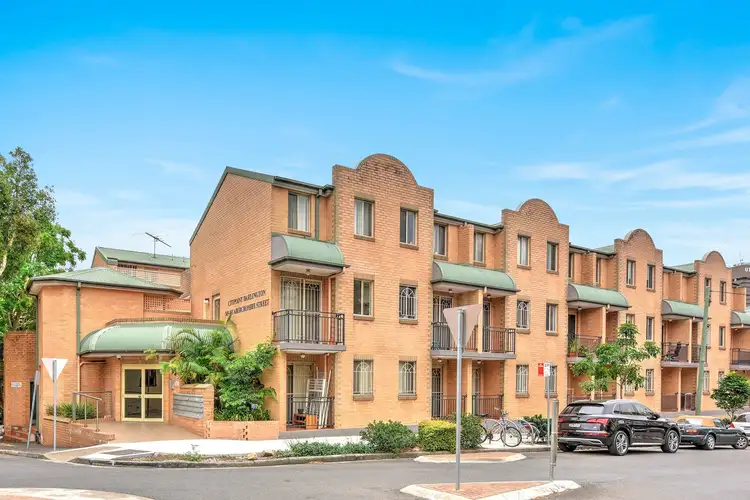 14/145 ABERCROMBIE Street, Darlington NSW 2330