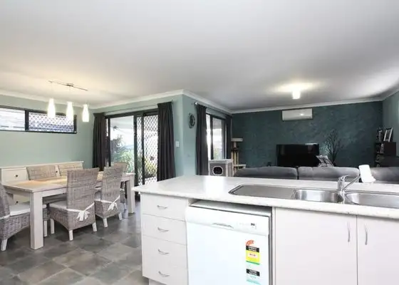 16 Thaxted Street, Wellard WA 6170