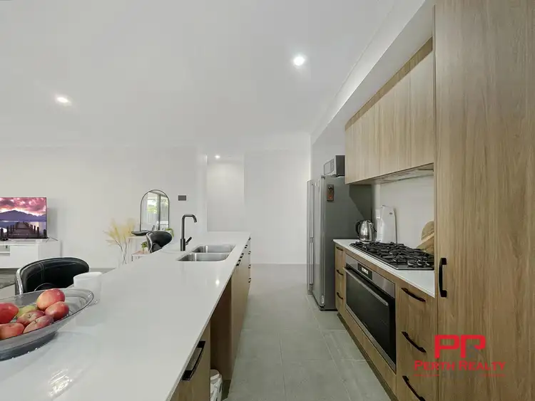 6A Ely Street, Hamilton Hill WA 6163