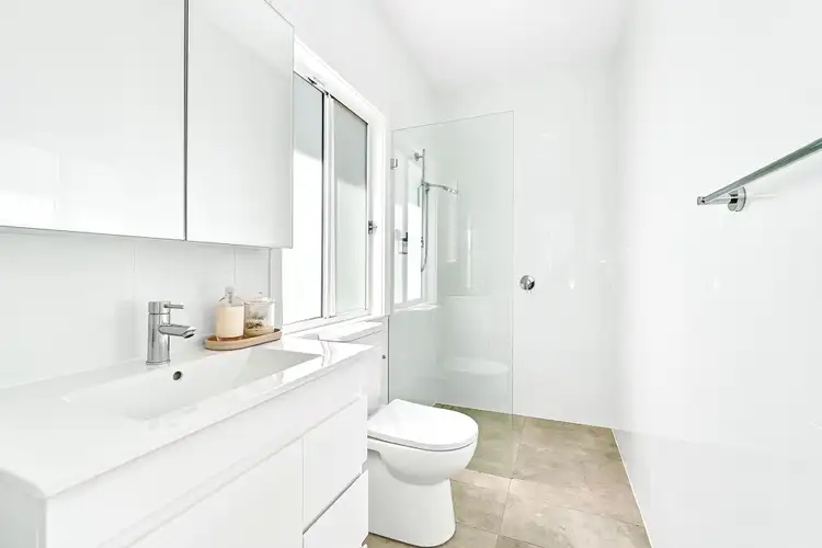 Fourth view of Homely flat listing, 9A Downpatrick Avenue, Killarney Heights NSW 2087