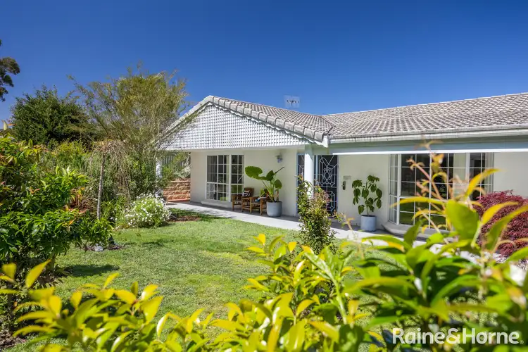 95 Garside Road, Mollymook Beach NSW 2539