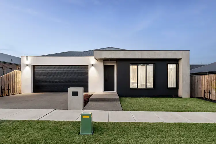 11 Verde Street, Diggers Rest VIC 3427