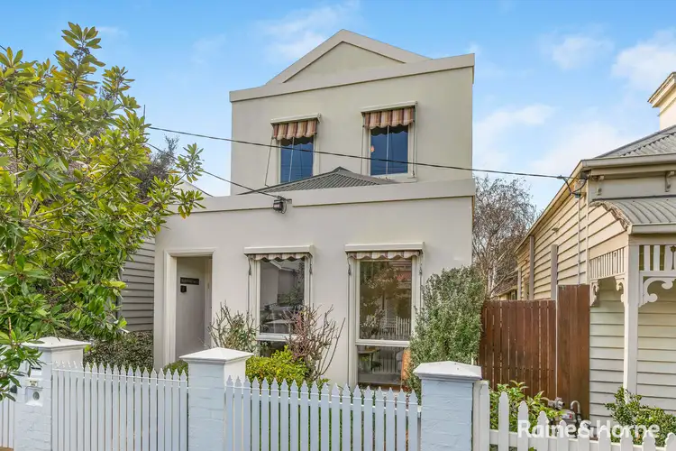 8A John Street, Flemington VIC 3031