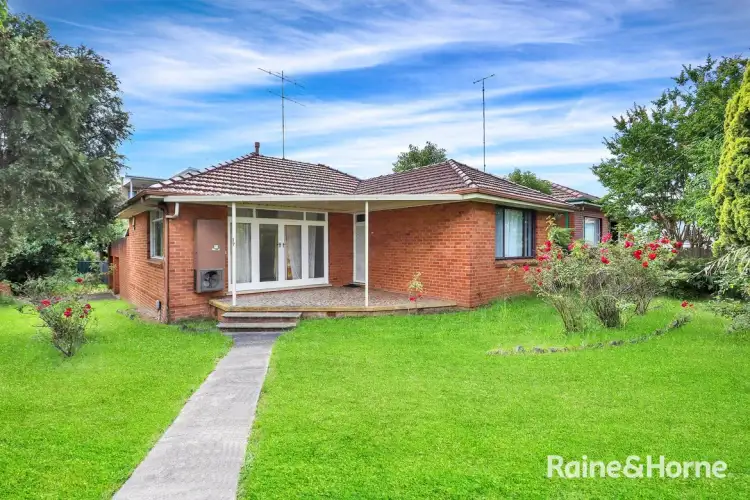 17 Mamre Road, St Marys NSW 2760