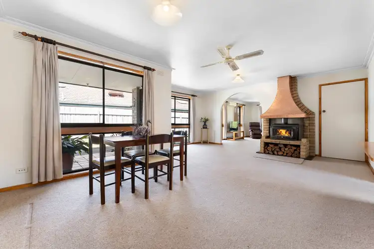 Second view of Homely house listing, 8 Sixth Avenue, Chelsea Heights VIC 3196
