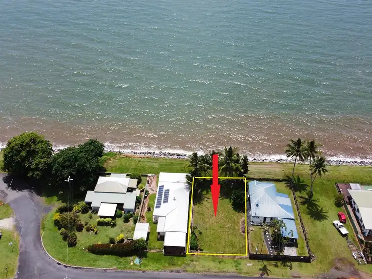 46 Elizabeth Street, Flying Fish Point QLD 4860