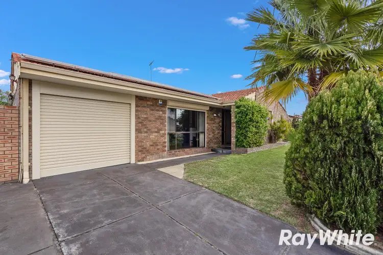 28 Denham Street, Dudley Park WA 6210