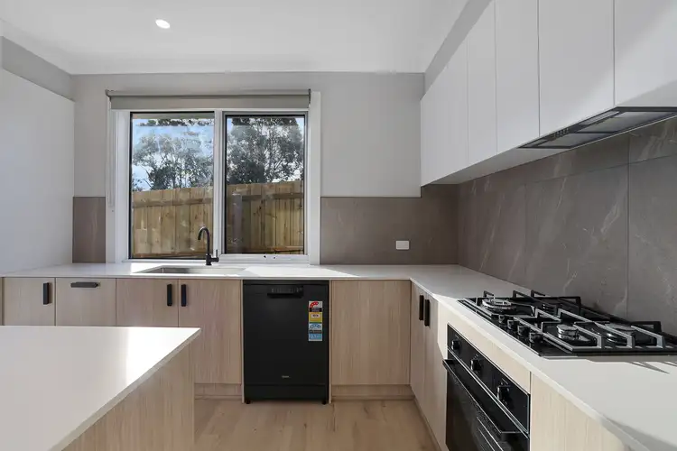 Fourth view of Homely unit listing, 3 Savannah Place, Bunyip VIC 3815