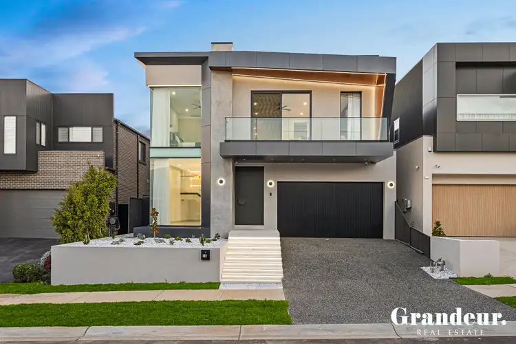 24 Lores Street, Middleton Grange NSW 2171