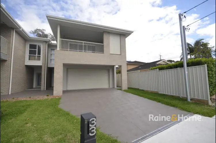 2/33 Paton Street, Woy Woy NSW 2256