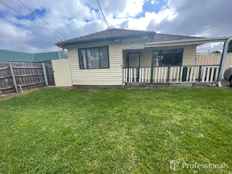 1/4 Victor St, Sunshine North VIC 3020