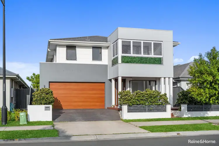 18 Floribunda Parade, Marsden Park NSW 2765