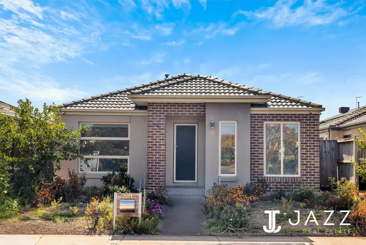 201 Saltwater Promenade, Point Cook VIC 3030