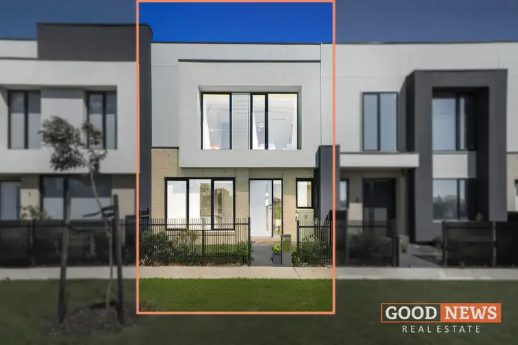 Second view of Homely house listing, 3 Hale Walk, Truganina VIC 3029