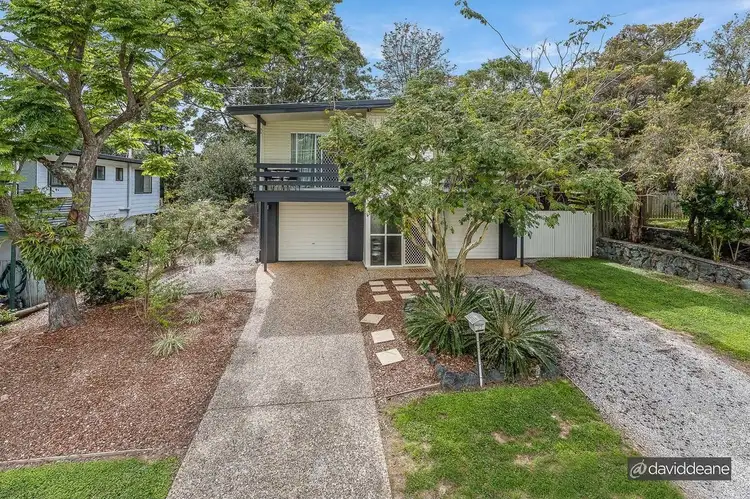 27 Melinda St, Kallangur QLD 4503