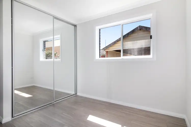 Fourth view of Homely flat listing, 4a Federal Road, Seven Hills NSW 2147