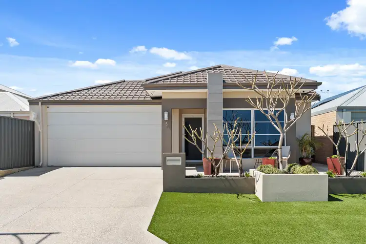 Second view of Homely house listing, 3 Dunrod Rise, Baldivis WA 6171