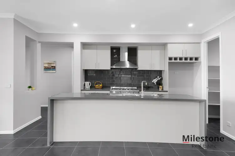 Fifth view of Homely house listing, 70 Kettlewell Drive, Lara VIC 3212