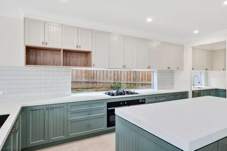 Fifth view of Homely house listing, 5 Reflection Close, Burnside VIC 3023