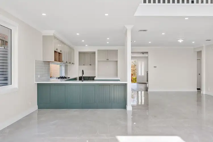 Sixth view of Homely house listing, 5 Reflection Close, Burnside VIC 3023