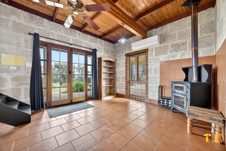 Fifth view of Homely house listing, 2 Dr Dunlop Grove, Northam WA 6401