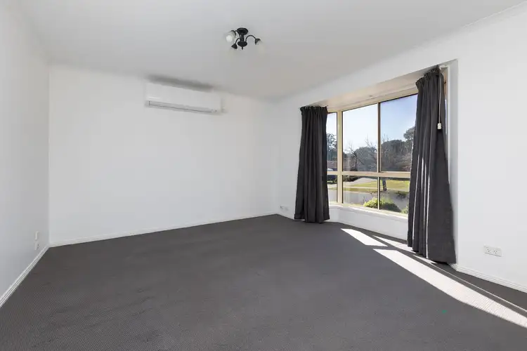 Second view of Homely house listing, 5 Pickering Place, Wodonga VIC 3690