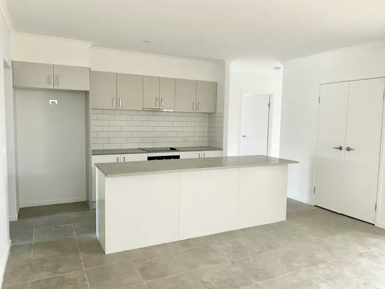 18 Rottnest Crescent, Banya QLD 4551