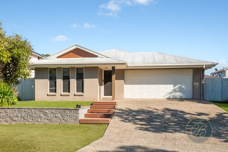 Second view of Homely house listing, 7 Sunset Court, Murrumba Downs QLD 4503