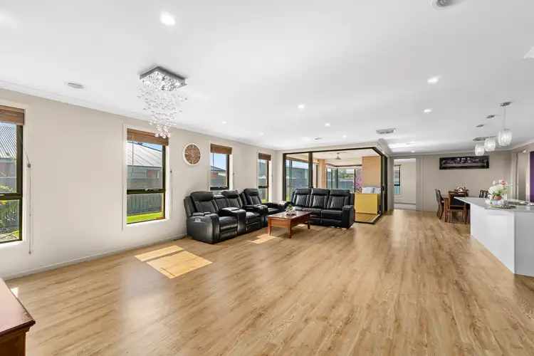 Second view of Homely house listing, 6 Billy Court, Colac VIC 3250