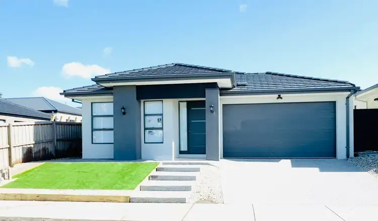 63 Boomerang Road, Donnybrook VIC 3064