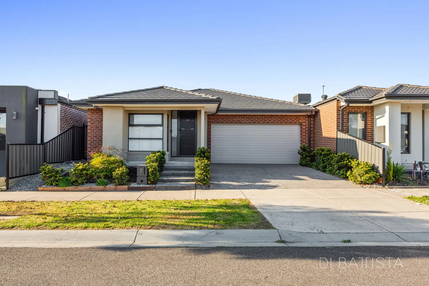 Main view of Homely house listing, 7 Rialto Circuit, Craigieburn VIC 3064