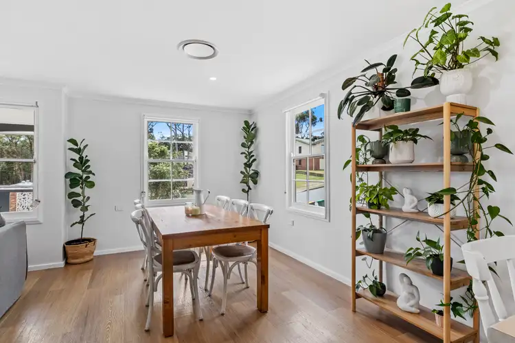 Sixth view of Homely house listing, 10 Quigley Road, Bolton Point NSW 2283