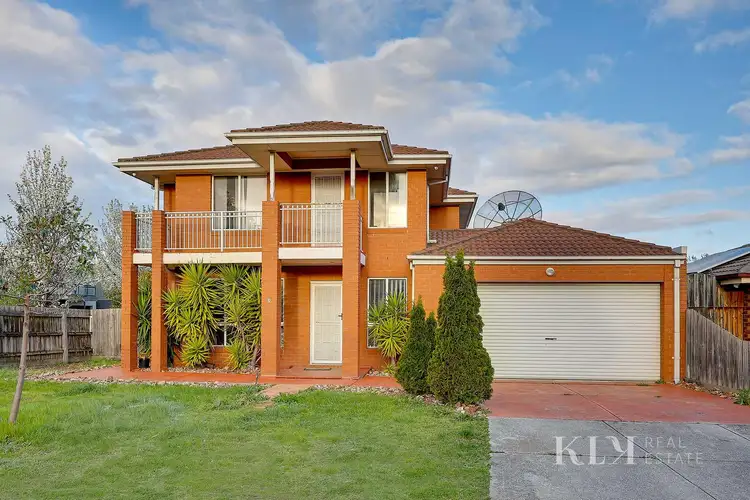 6 Overbank Street, Roxburgh Park VIC 3064