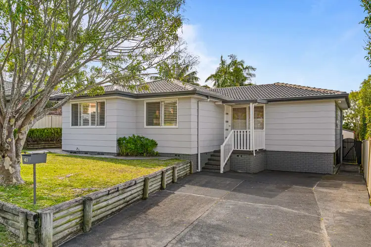 41 Gladys Avenue, Berkeley Vale NSW 2261