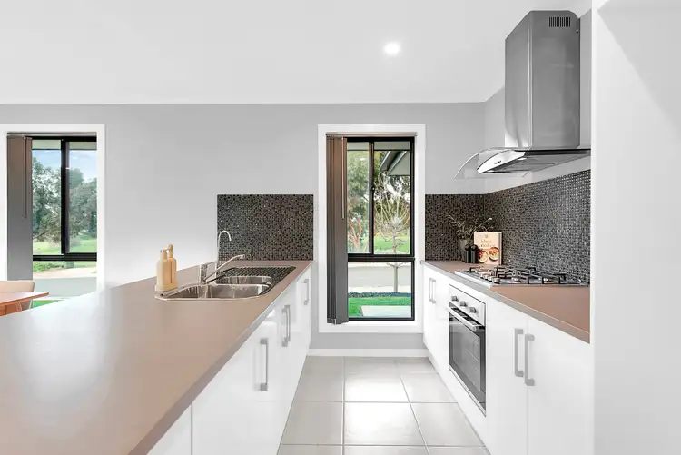 Fifth view of Homely house listing, 4 Hillbank Road, Hillbank SA 5112