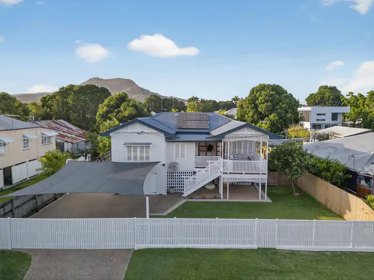 8 Third Street, Railway Estate QLD 4810