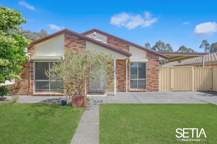 28 Woodley Crescent, Glendenning NSW 2761