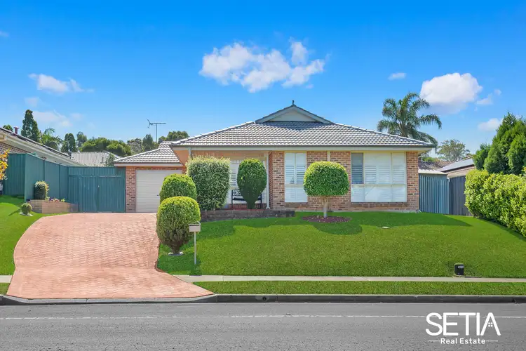 8 Armitage Drive, Glendenning NSW 2761