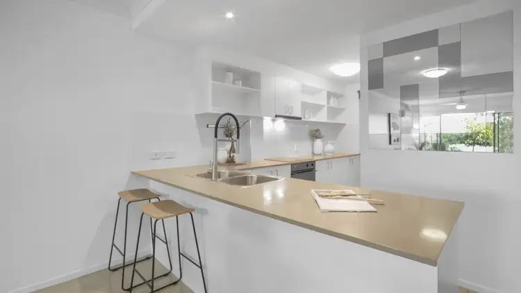 Sixth view of Homely apartment listing, 4/888 WYNNUM RD, Cannon Hill QLD 4170