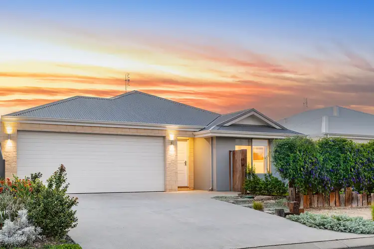 7 Newquay Terrace, Dunsborough WA 6281